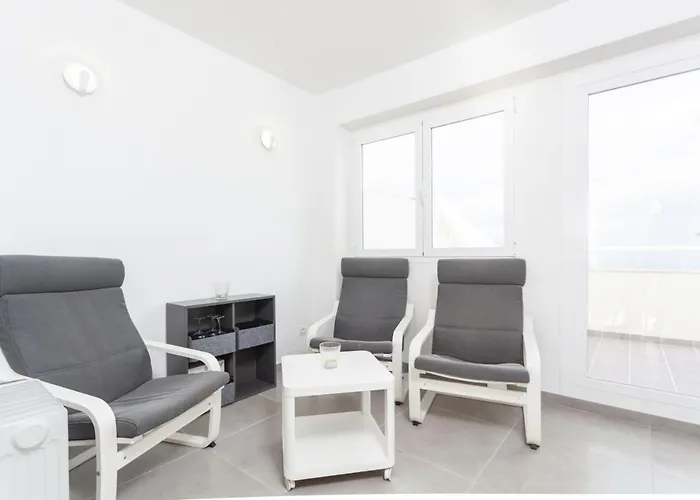 Yourhouse Monges Sea View Apartment