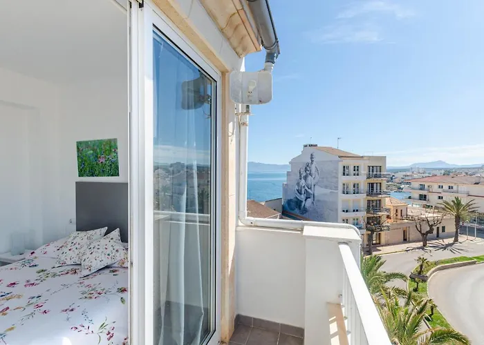 Yourhouse Monges Sea View Apartment