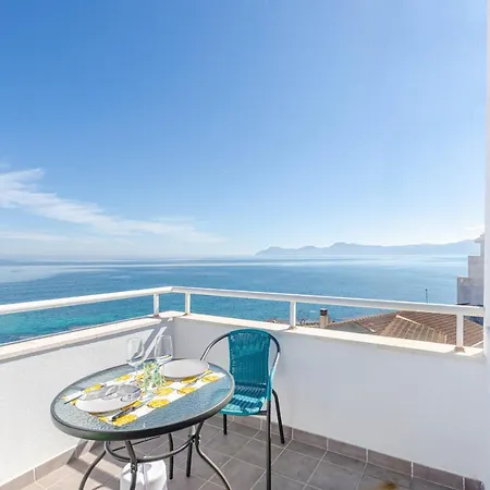 Yourhouse Monges Sea View Apartamento *