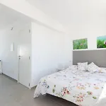 Yourhouse Monges Sea View